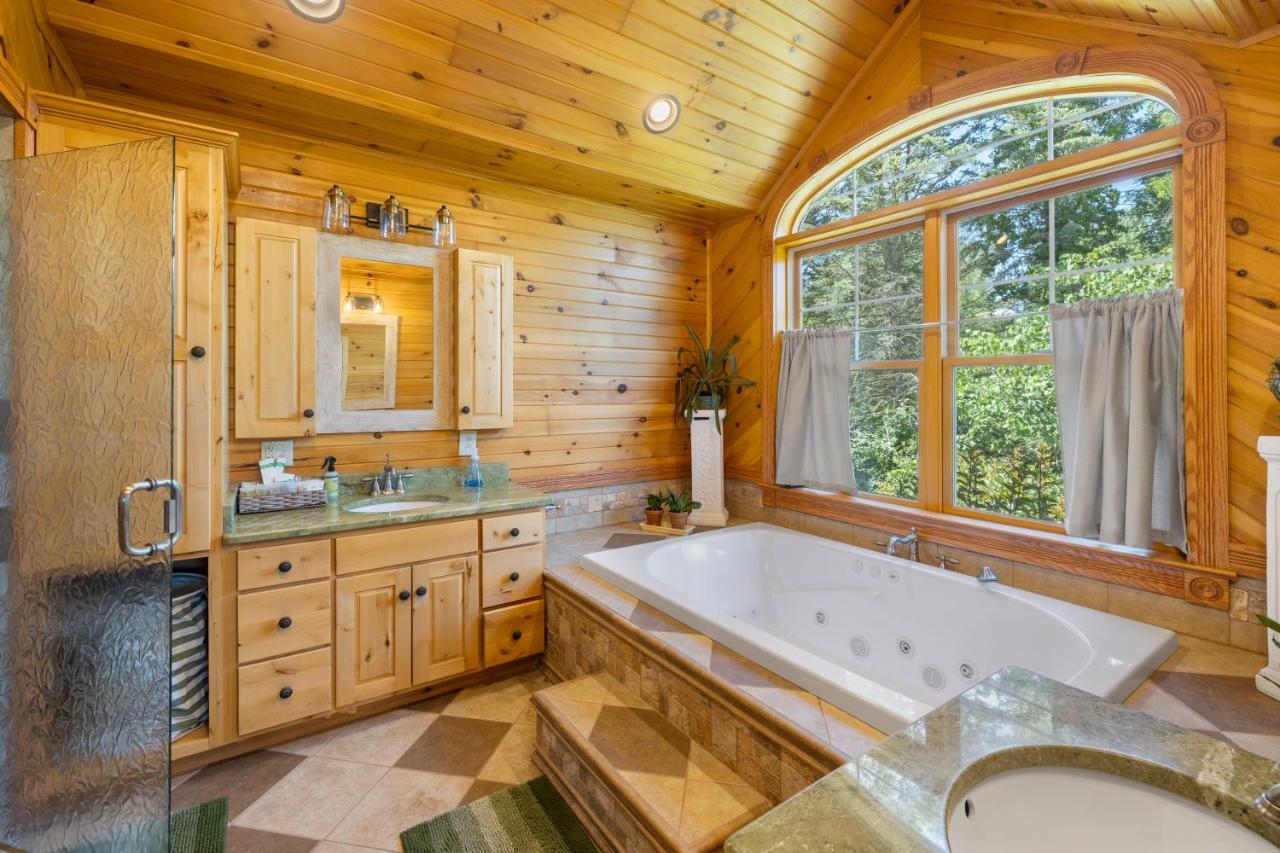 Holiday home 11bd Getaway At Walker Wildlife Outdoors *